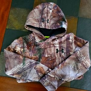 Under Armour Camo Hoodie YM